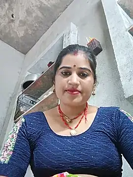 Hot_kamla