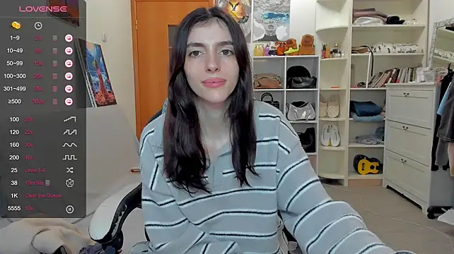 _Nicole_dance webcam