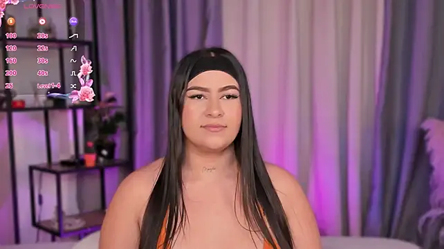 lynda_west webcam