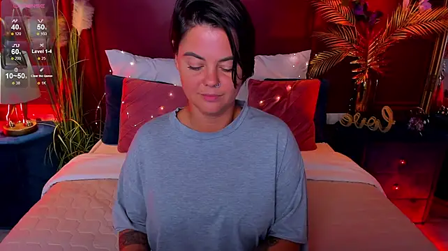 Lady_AliBi webcam