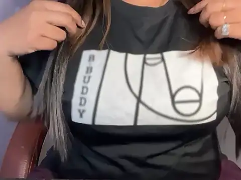 Miss_Nimrat webcam