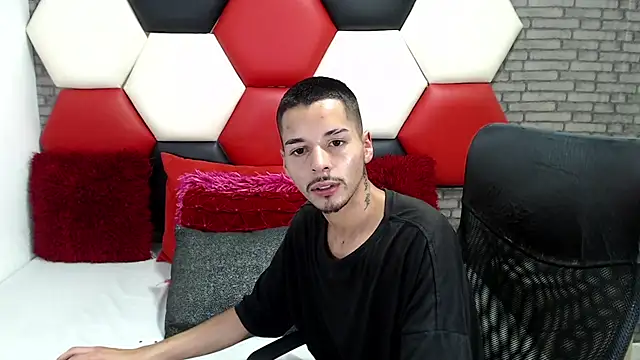 Thristan05 webcam