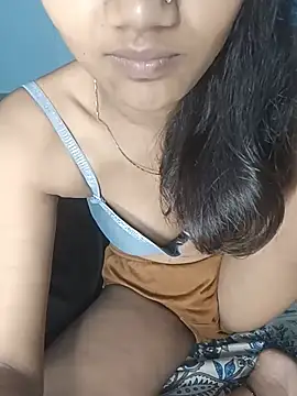 Ex_ppriya webcam
