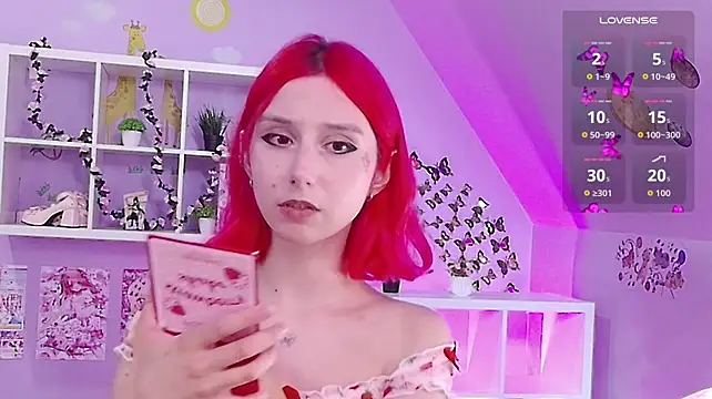 PinkiePae webcam