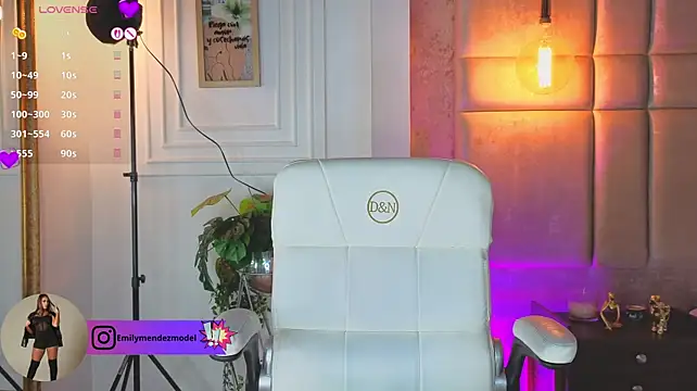 AlessiaLondon webcam
