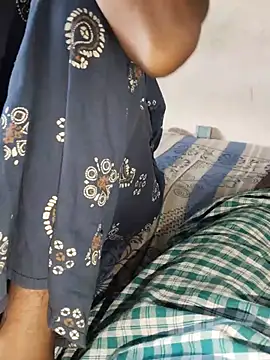 FeltedEuropium live cam on StripChat
