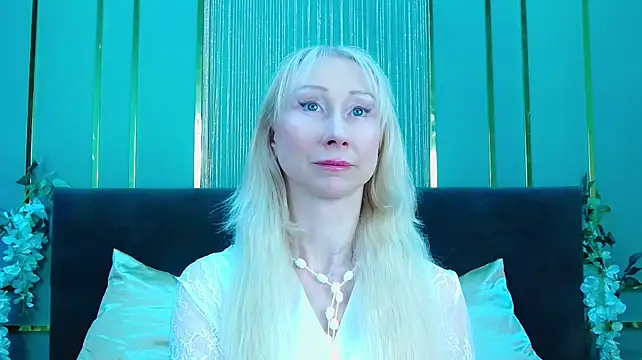 KissDreamm webcam