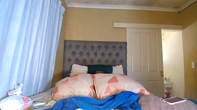 nanababe1 live cam on StripChat