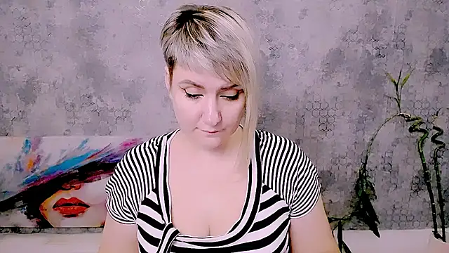 Djullia webcam