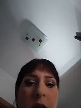 EmmaKrosss webcam