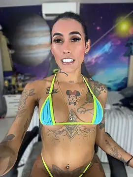 Nella_Dolls webcam