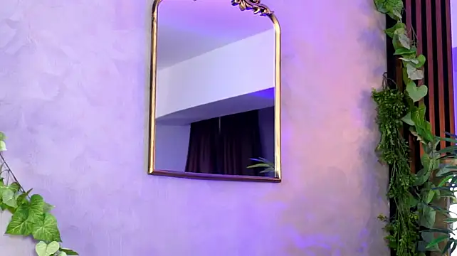 NaomyFlame