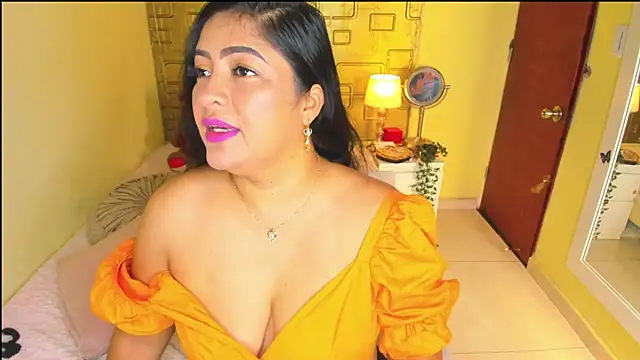 Julia_Haye