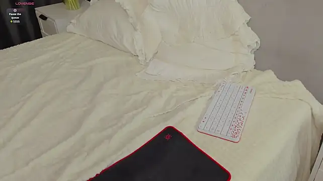 Jessie_Rayne webcam