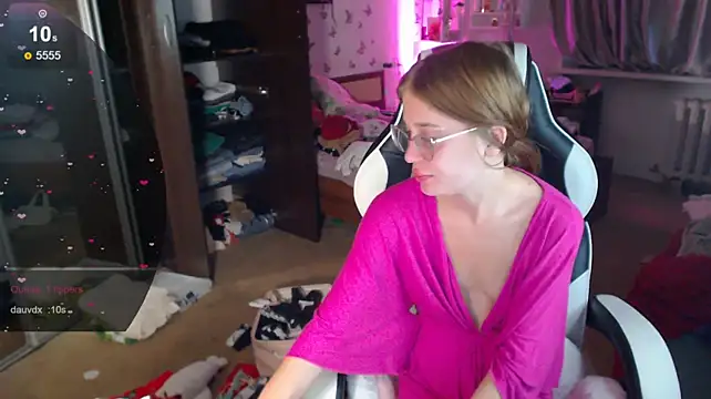 Kira_honeyy webcam