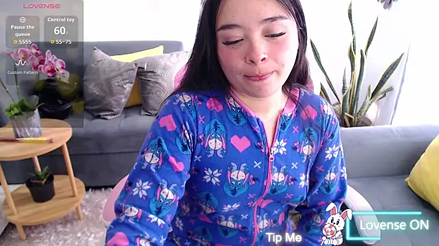 nahia__2 webcam