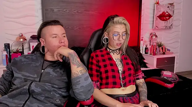 inkedsinners_ live sex cam