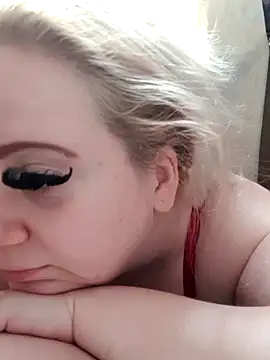 missy_dm (F young) - Last tipper send 1 gift video