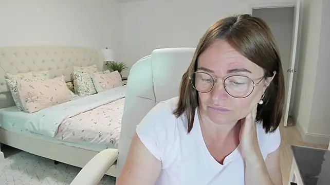 Vika73 webcam