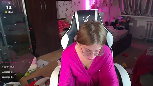 Kira_honeyy webcam