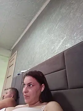 Greta_Tamar live cam preview