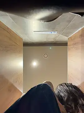 trytomakememoam live cam preview