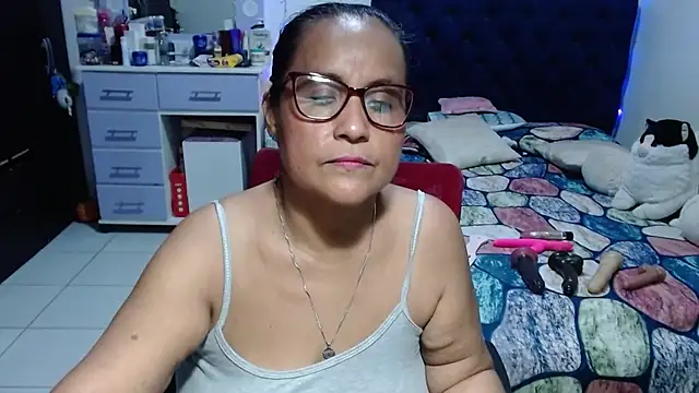 pervert_mommy_ 🎋 naked cam chat