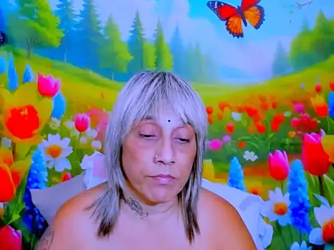 indianroxy webcam