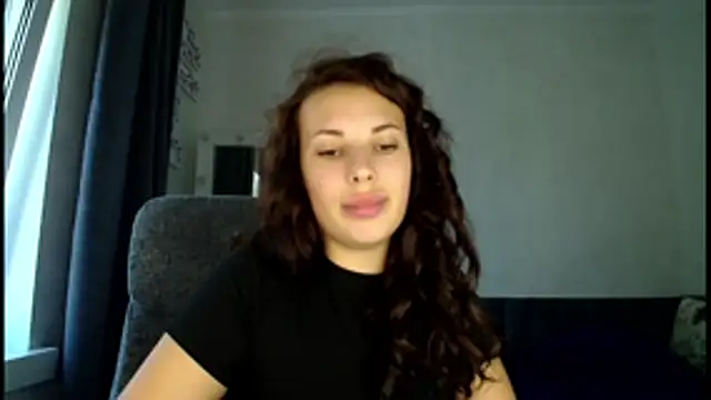 MoonriseGoddess live cam on StripChat