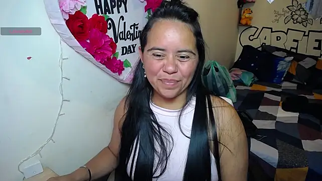 Miss__kendra_ live cam on StripChat