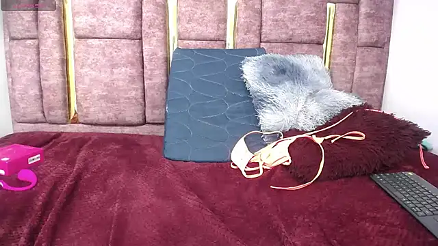 FRANCHESCA_LOVE_ webcam