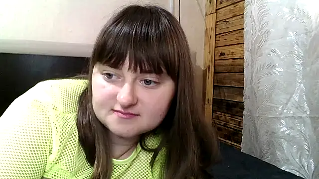 LuckyLust15 webcam