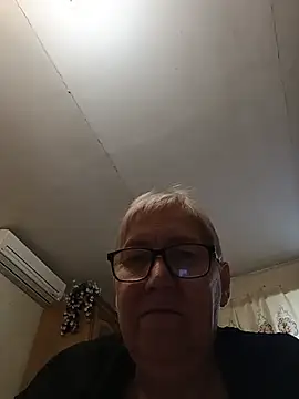 Molli1408 webcam