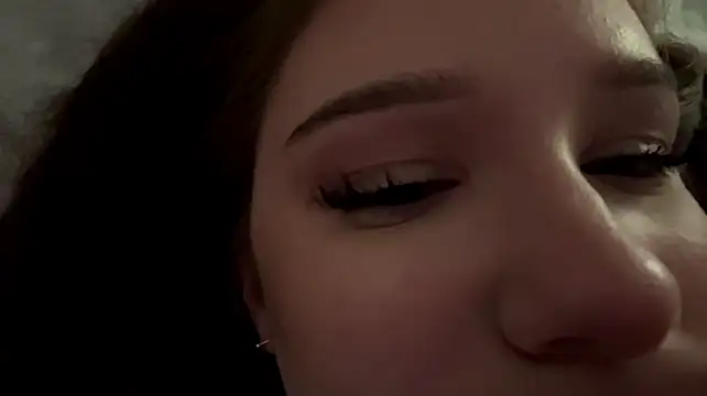 DonetteAlaya webcam