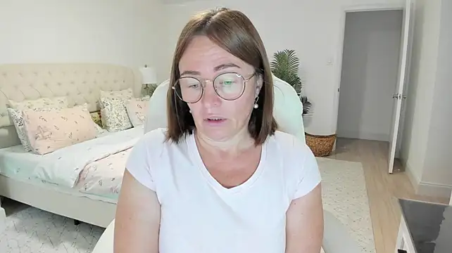 Vika73 webcam
