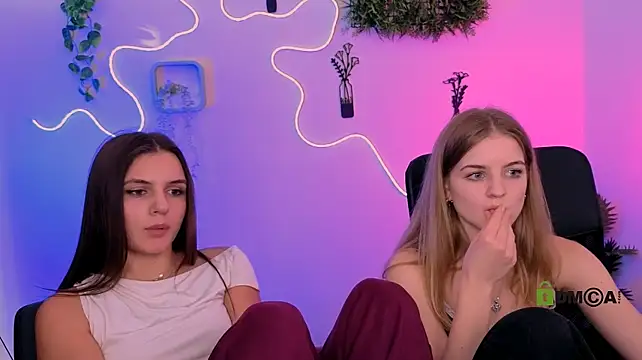 lisa_dark_