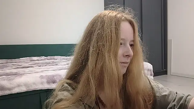 KateVibe_01 webcam
