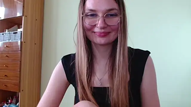 LooveELLYx 🎐 online sex cam
