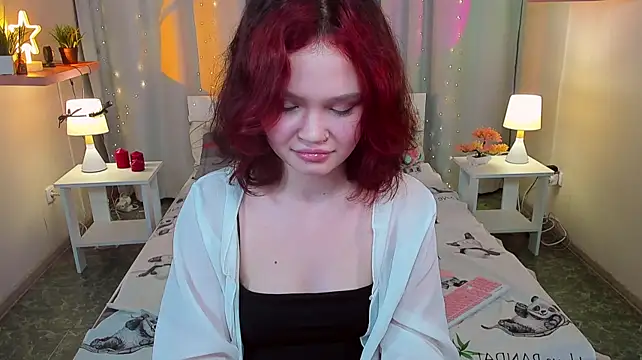 EmilyChaves live cam on StripChat