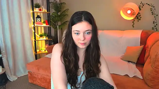 AlluringLookk webcam