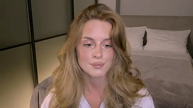 RozzitaBedberry webcam