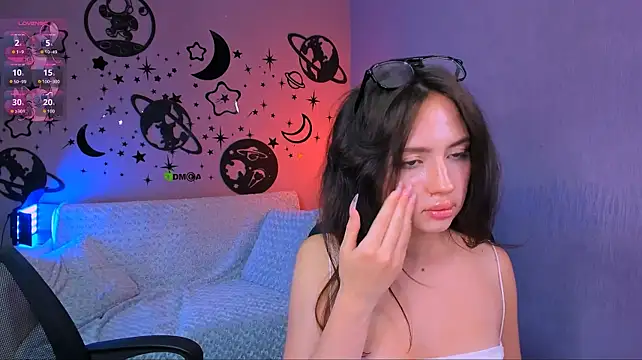 bella_dorn webcam