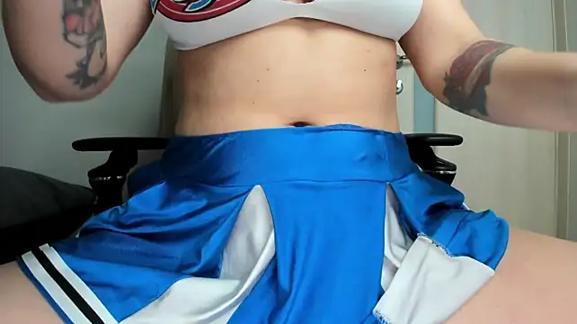 JuliaBusty