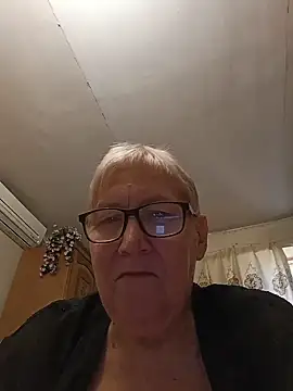 Molli1408 webcam