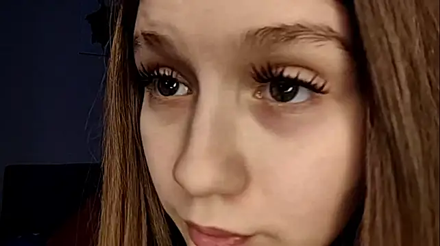 DanicaMazon webcam