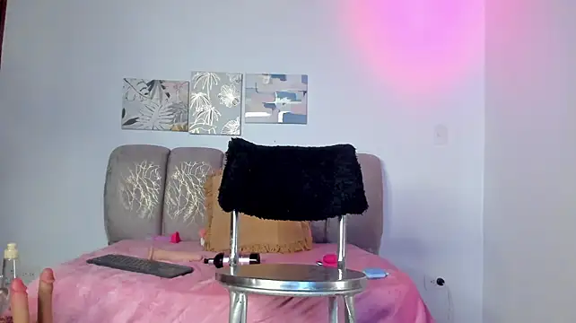 noah_0813 webcam