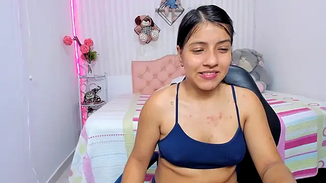 zara_cute live cam preview