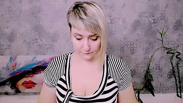 Djullia webcam