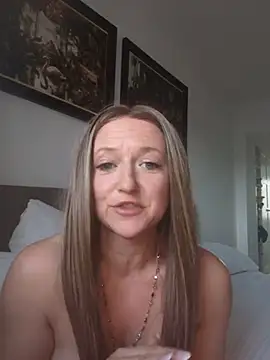 Emmas-Little-SecretXX webcam