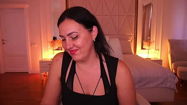 VelvetLuck webcam